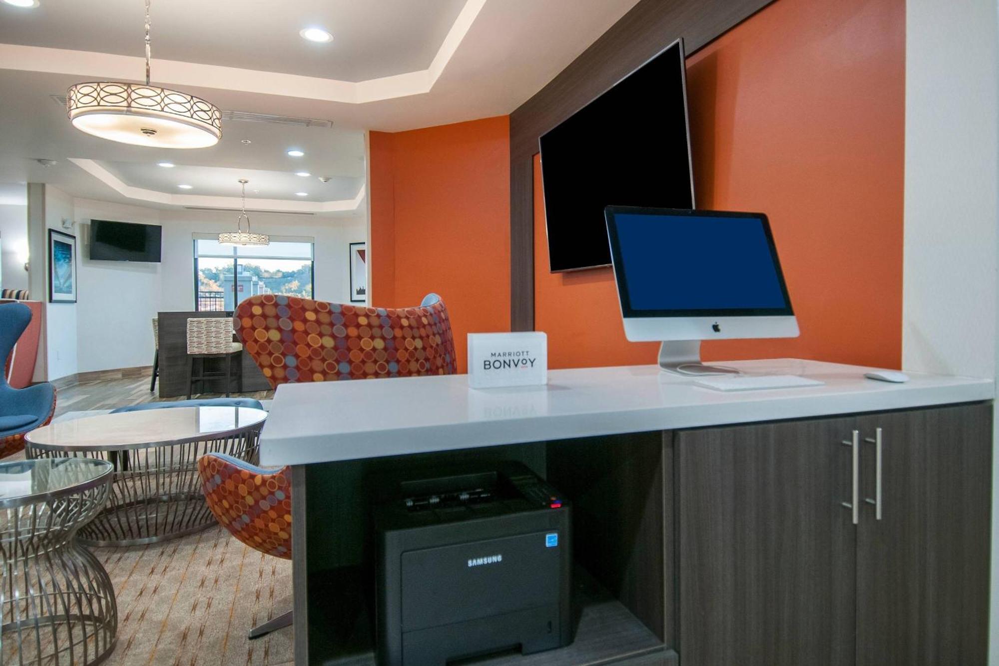 Towneplace Suites By Marriott Vidalia Riverfront Exterior foto